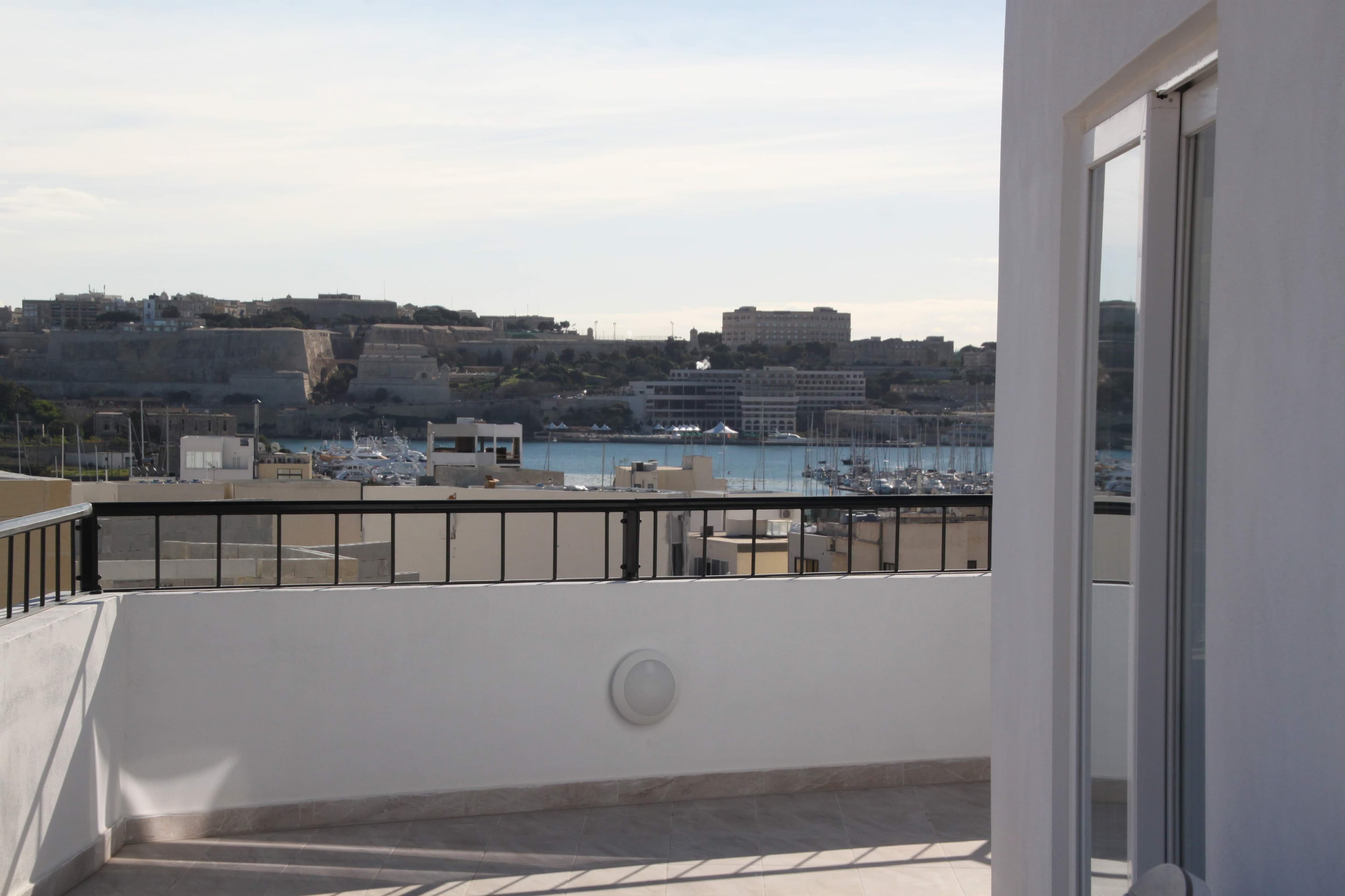 Penthouse in Gzira - thumbnail 7