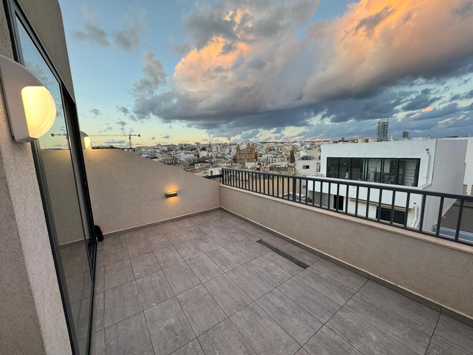 Penthouse in Pieta - Photo 1 of 1