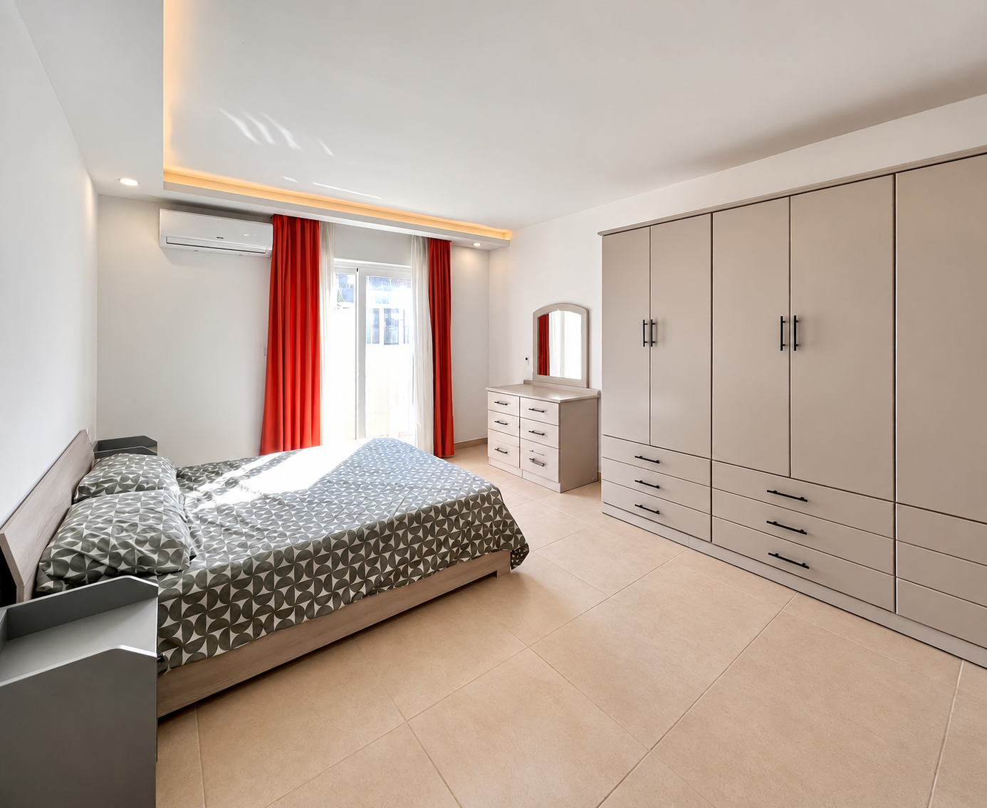 Two Bedroom Apartment with Balcony in San Gwann - thumbnail 12
