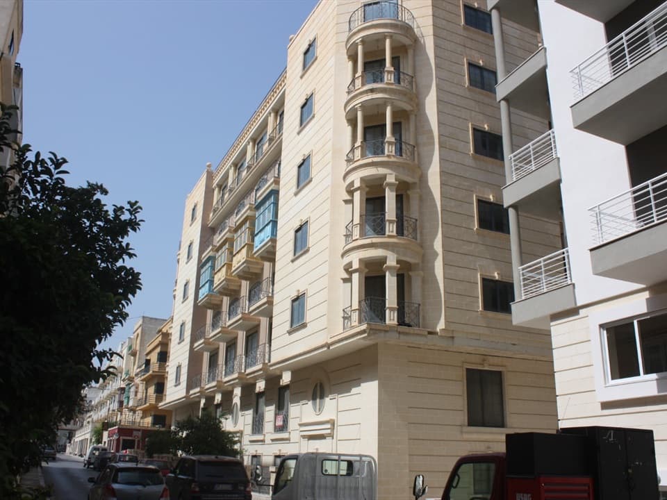 Apartment in Sliema - thumbnail 6