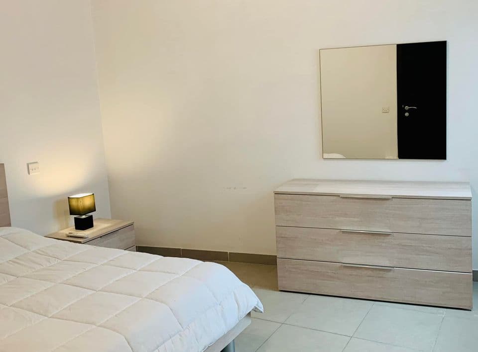Apartment in St. Julians - thumbnail 4