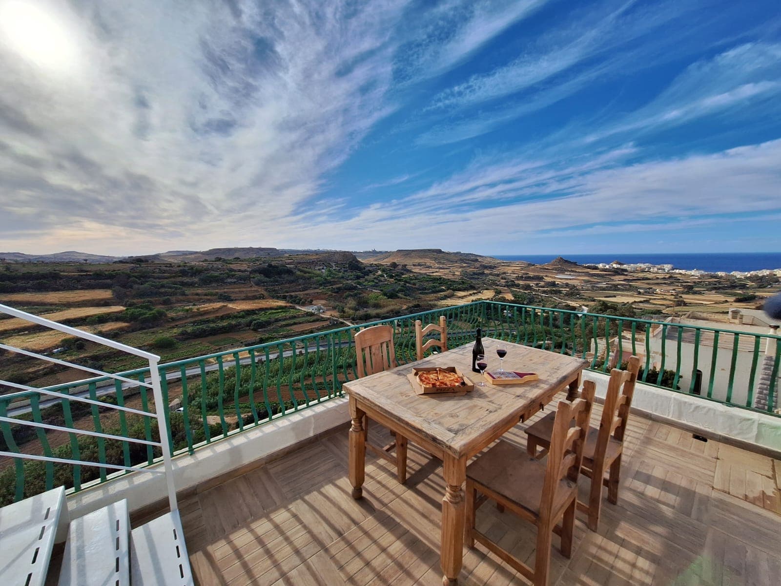 Penthouse with Jacuzzi in Xaghra - thumbnail 4