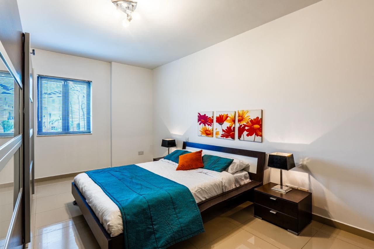 Three Bedroom Modern Apartment in Swieqi - thumbnail 9