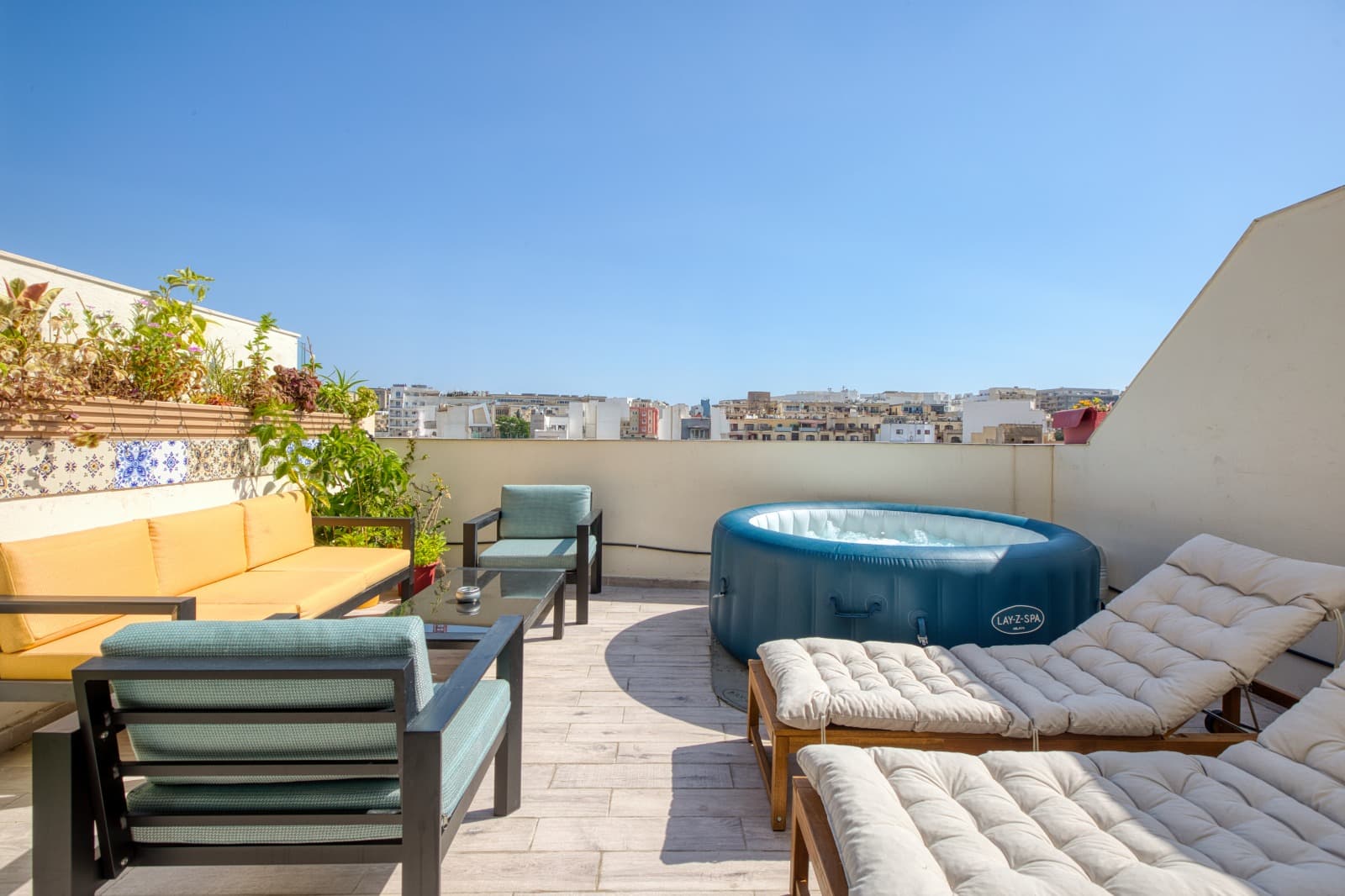 Seafront Penthouse iin Msida - thumbnail 4