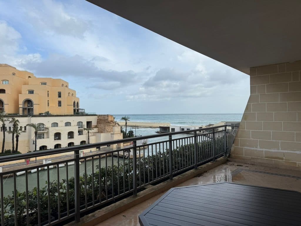 Apartment in Portomaso - thumbnail 21