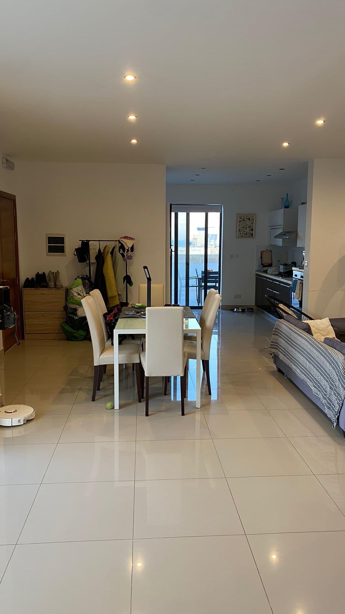 Penthouse in Pembroke - thumbnail 4