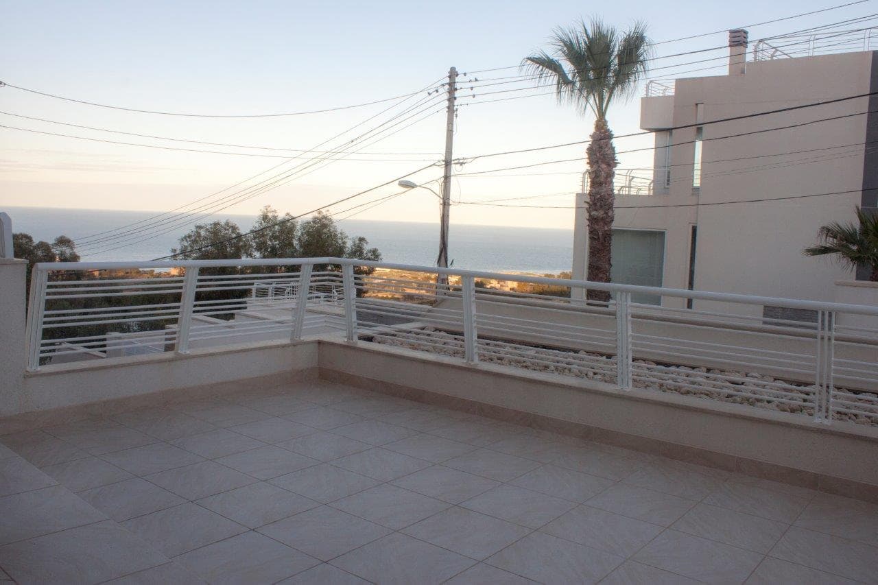 Four Bedroom Duplex Maisonette with a Pool in Madliena - thumbnail 14