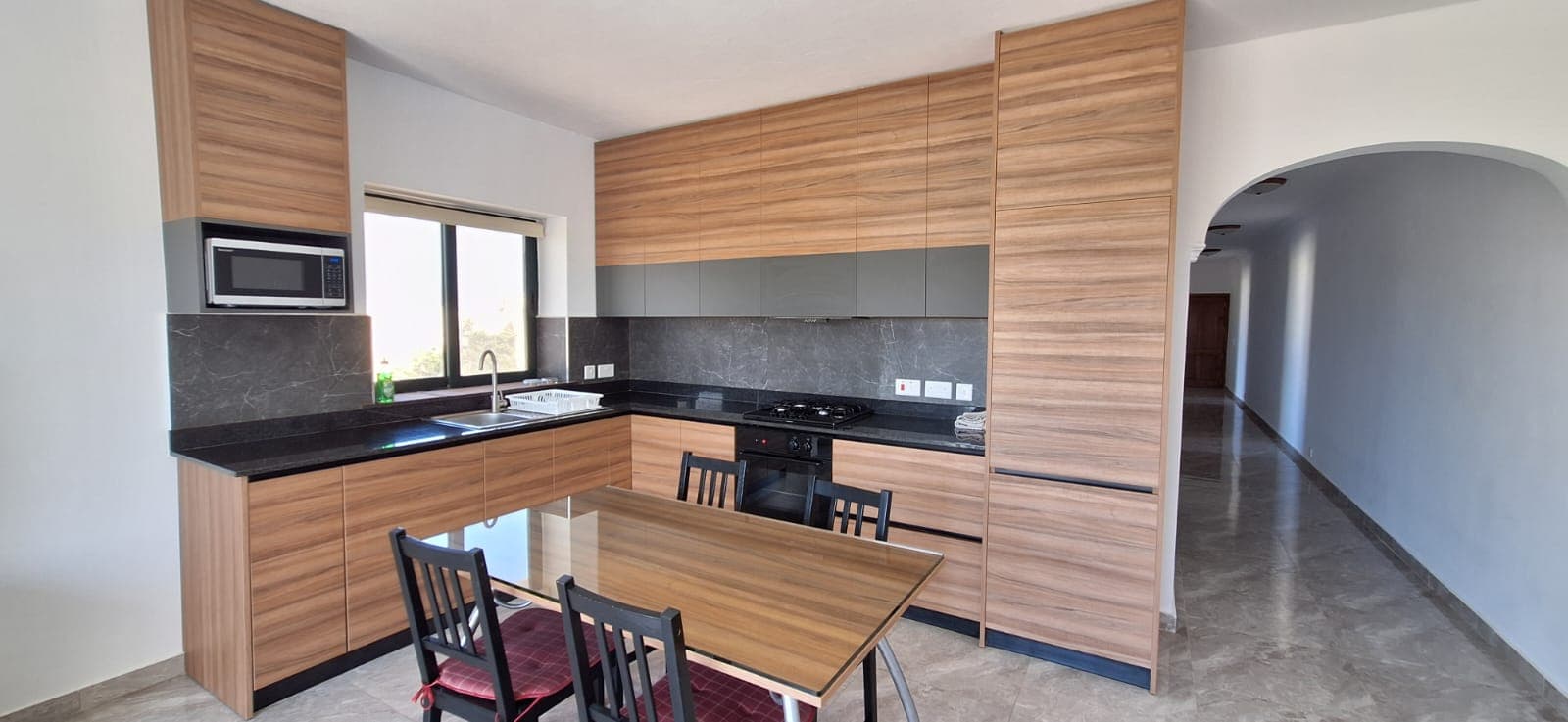 Penthouse with Jacuzzi in Xaghra - thumbnail 9