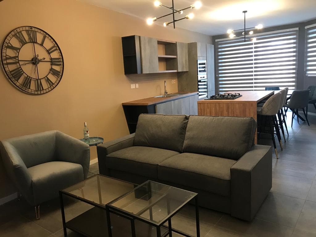 Apartment in Qawra - thumbnail 2