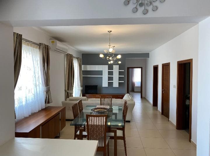 Apartment in St Julian’s  - thumbnail 2