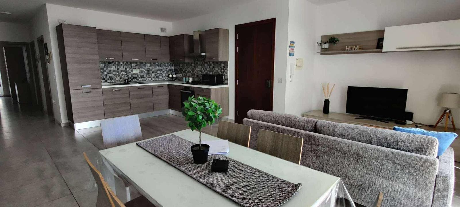 Apartment in Qawra - thumbnail 2