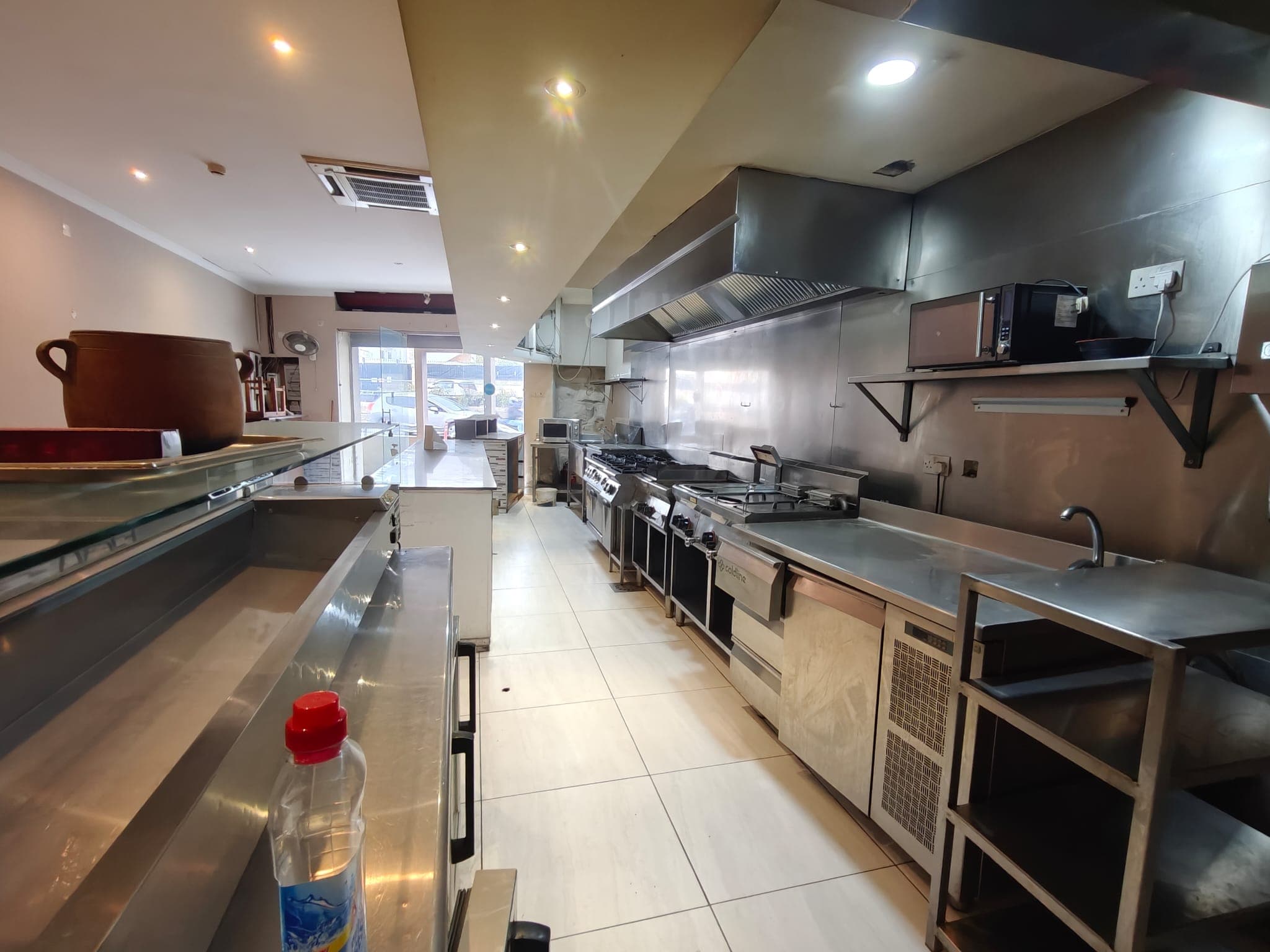 Restaurant in Swieqi - Photo 1 of 6