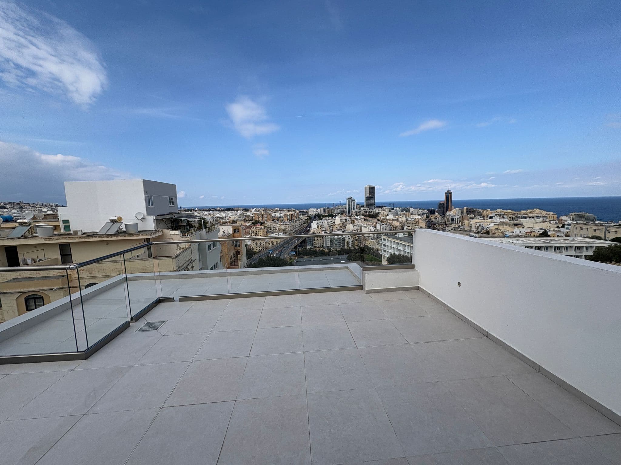 Penthouse in St. Julians - thumbnail 5