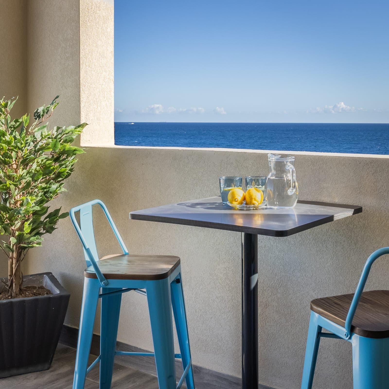 Three bedroom Apartment with Large Terrace and Seaview in Qawra - thumbnail 8