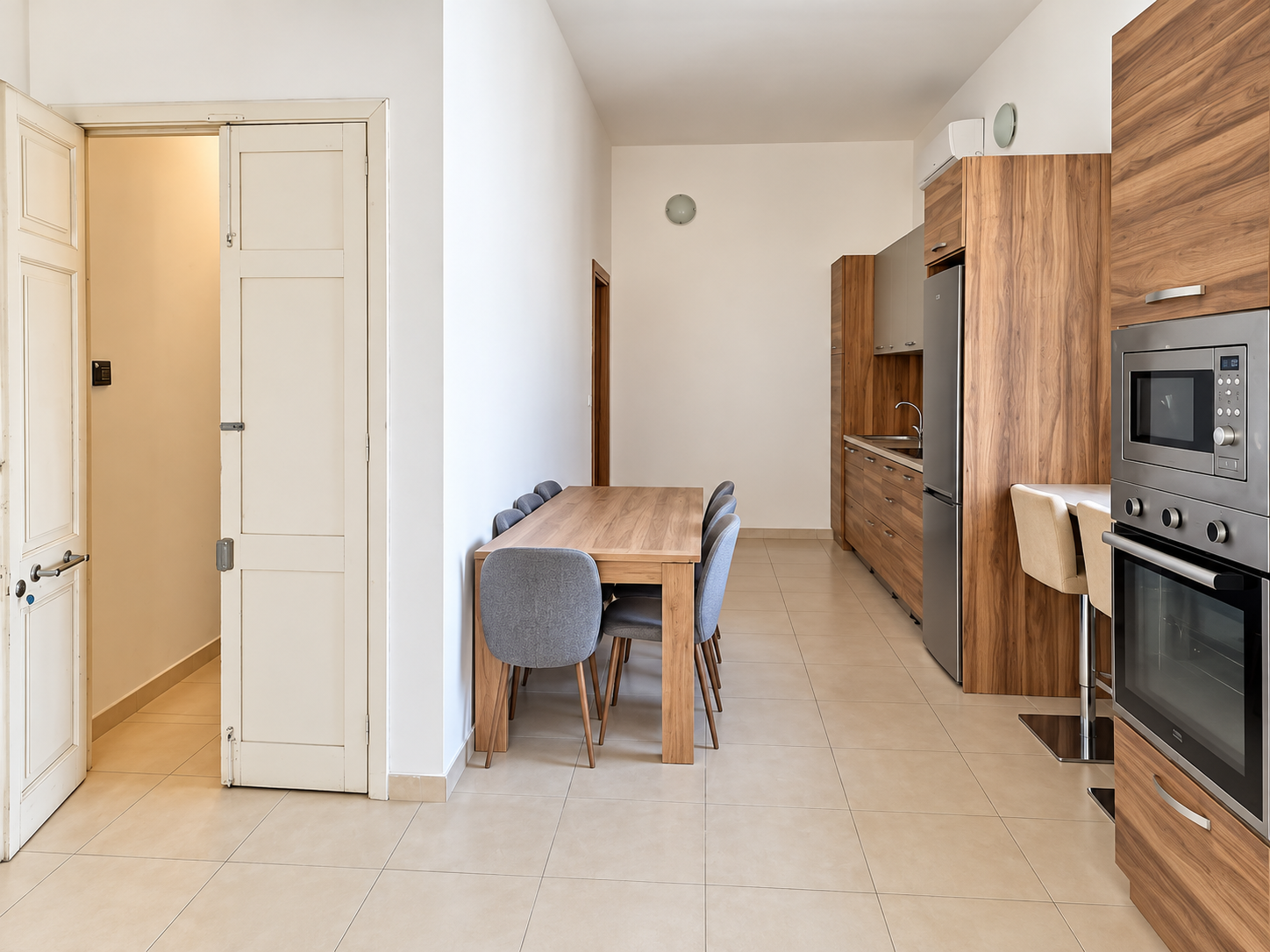 Two Bedroom Penthouse with Terraces in Sliema - thumbnail 6