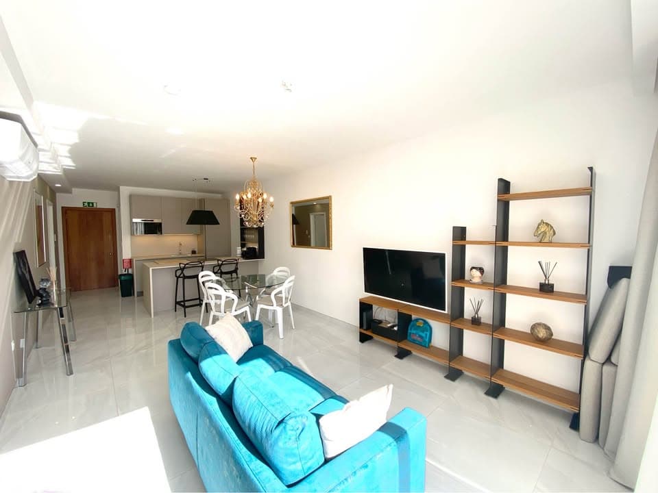 Penthouse in St. Paul's Bay - thumbnail 2