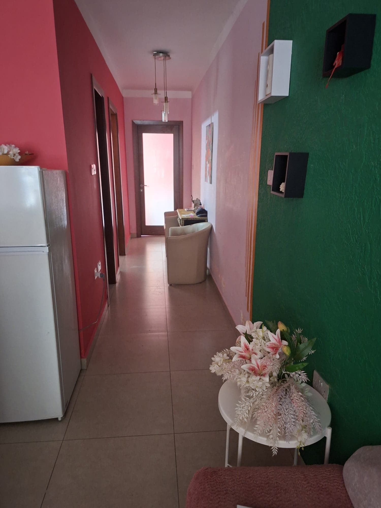 Shop in St Pauls Bay - Photo 1 of 8