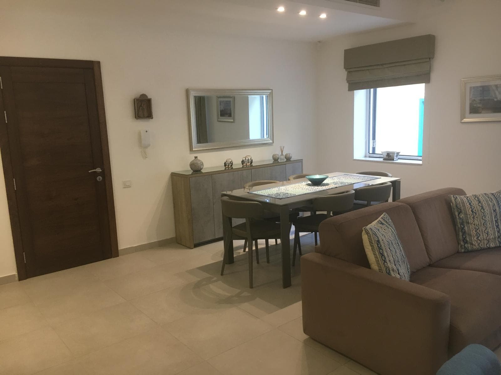 Apartment in Sliema - thumbnail 17
