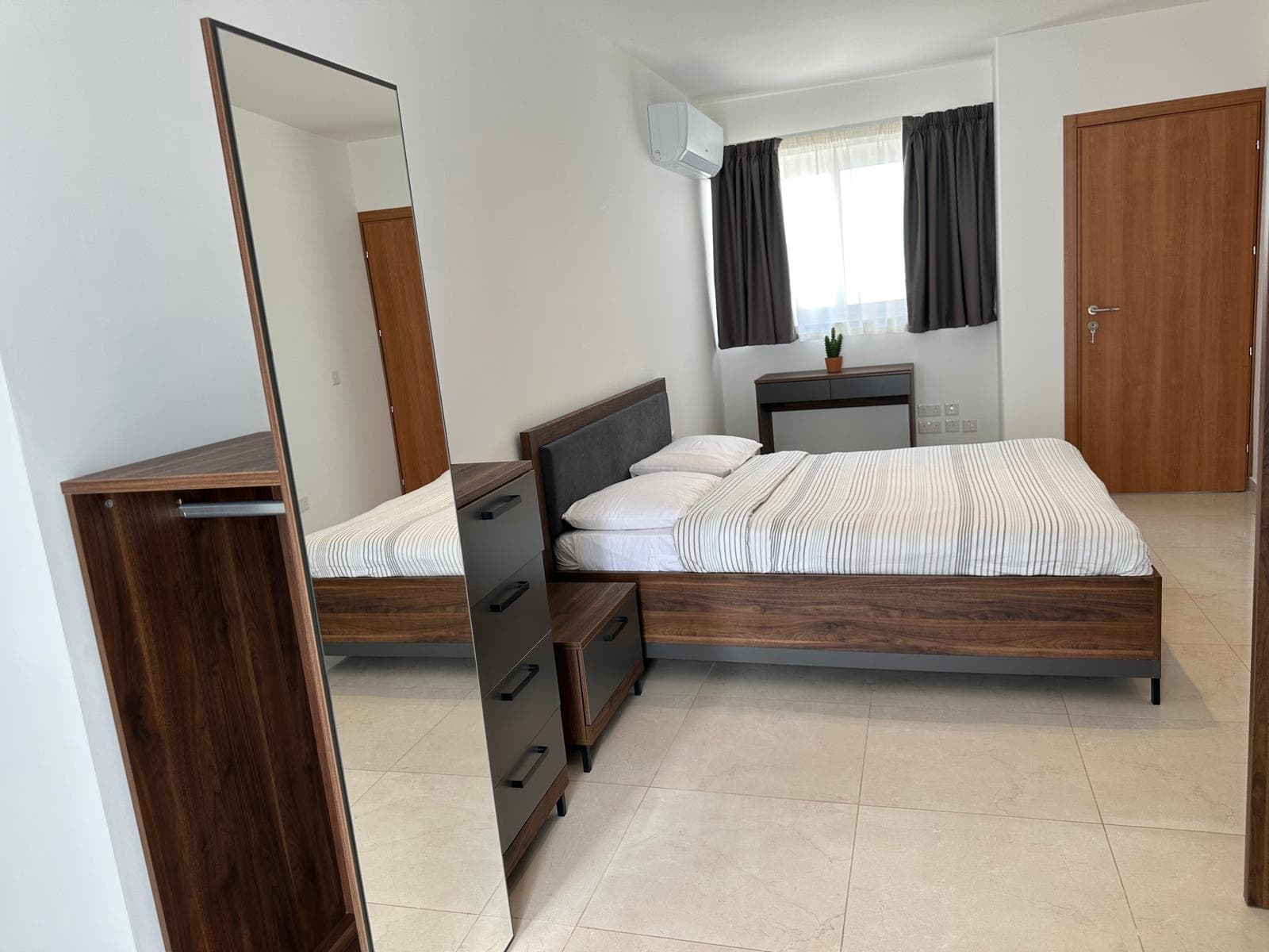 Duplex Penthouse in Gzira - thumbnail 11