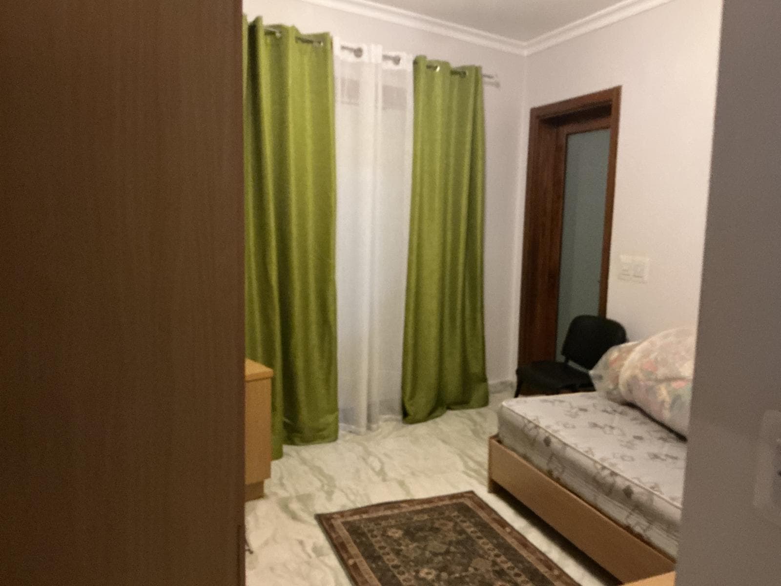 Three Bedroom Penthouse with Large Terraces in Marsaskala - thumbnail 8