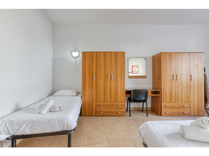 Two Bedroom Apartment with Private Balcony in St Julians - thumbnail 13