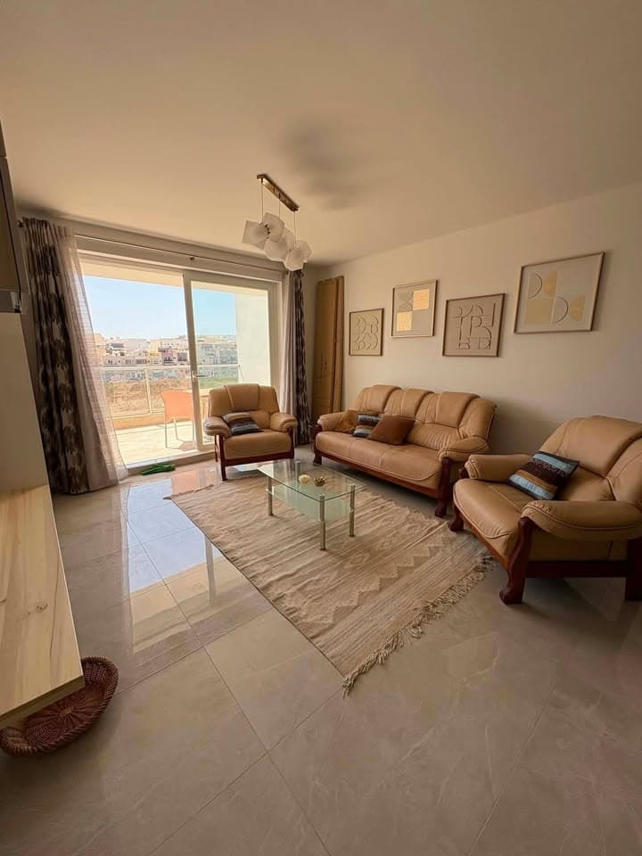 Three Bedroom Apartment with Country Views in Marsaskala - thumbnail 2