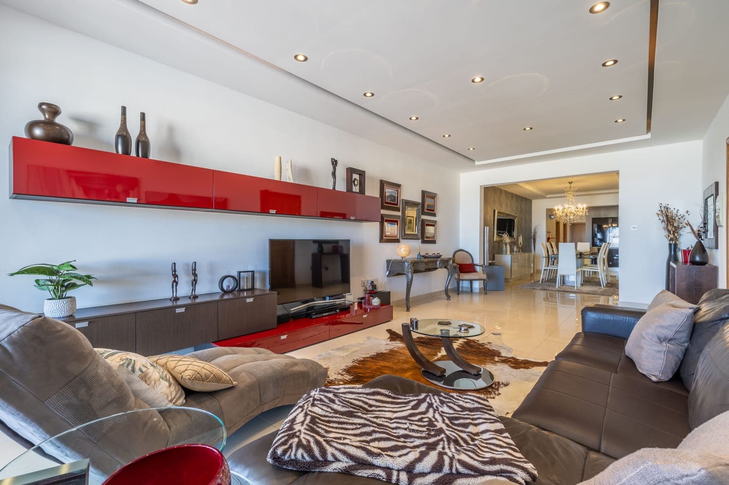 Three bedroom Apartment with Large Terrace and Seaview in Qawra - thumbnail 4