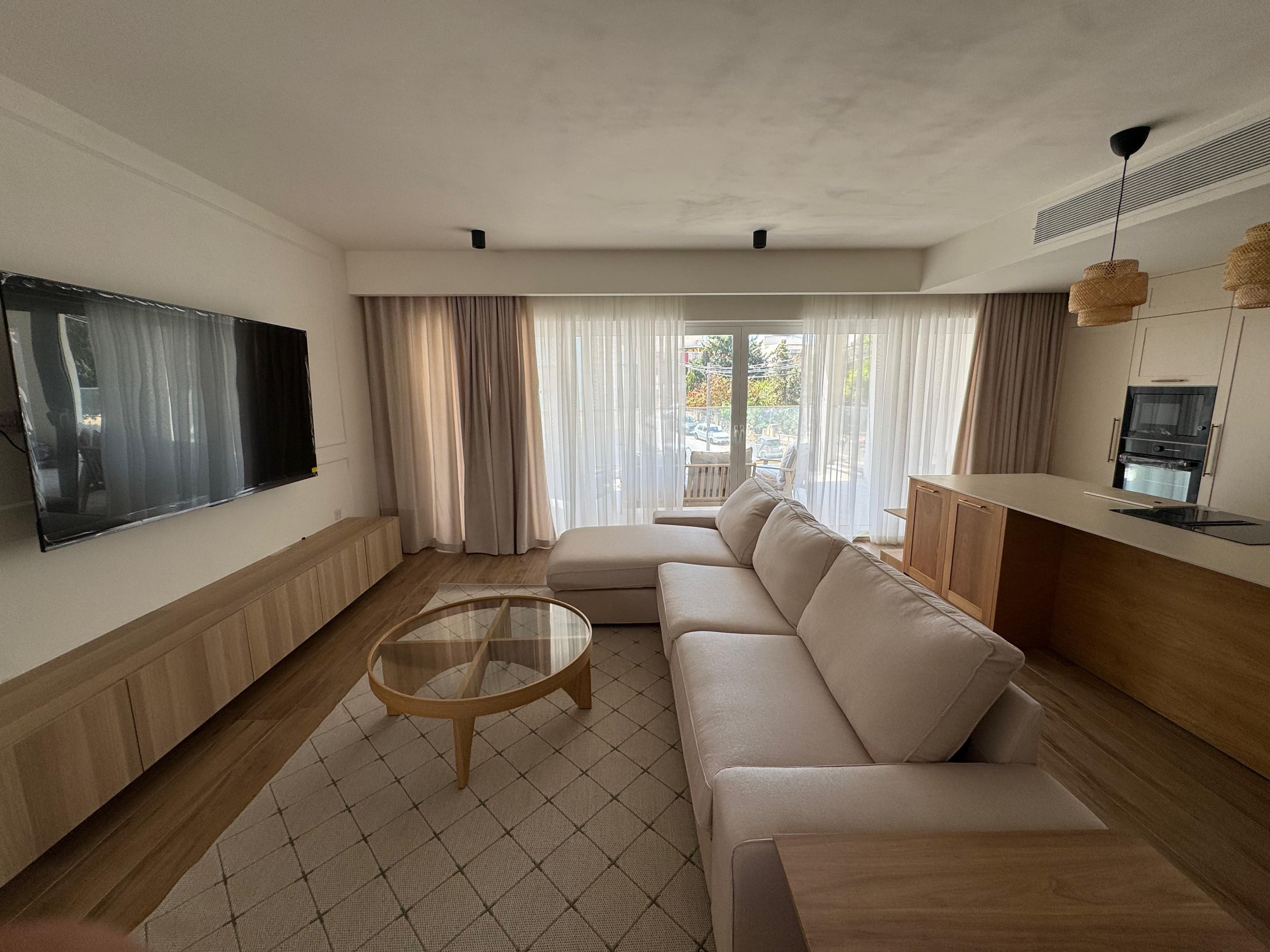 Three Bedroom Luxury Apartment with Terrace in Swieqi - thumbnail 2