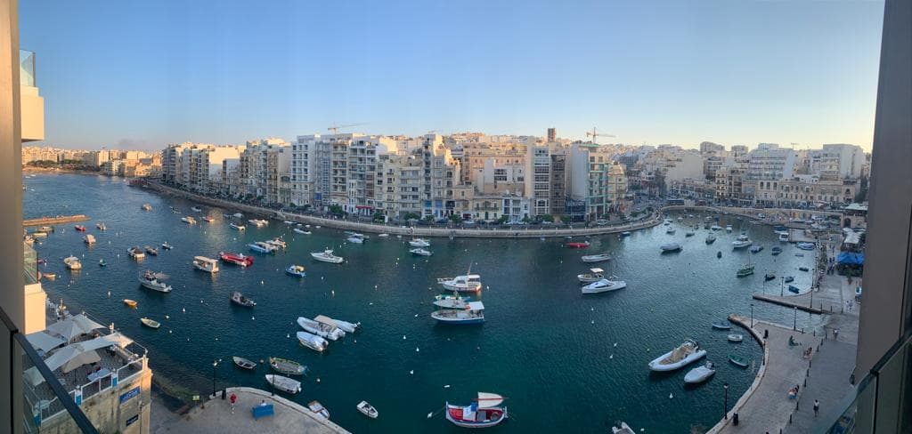 Penthouse in St Julians - Photo 1 of 24