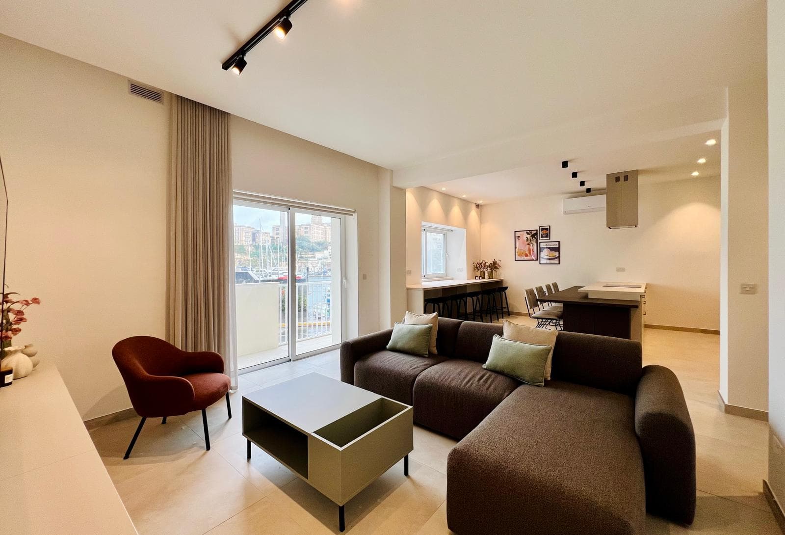 Apartment in Ta' Xbiex - thumbnail 2