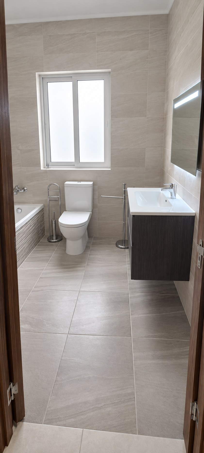 Three Bedroom Apartment with a Balcony in Mosta - thumbnail 14