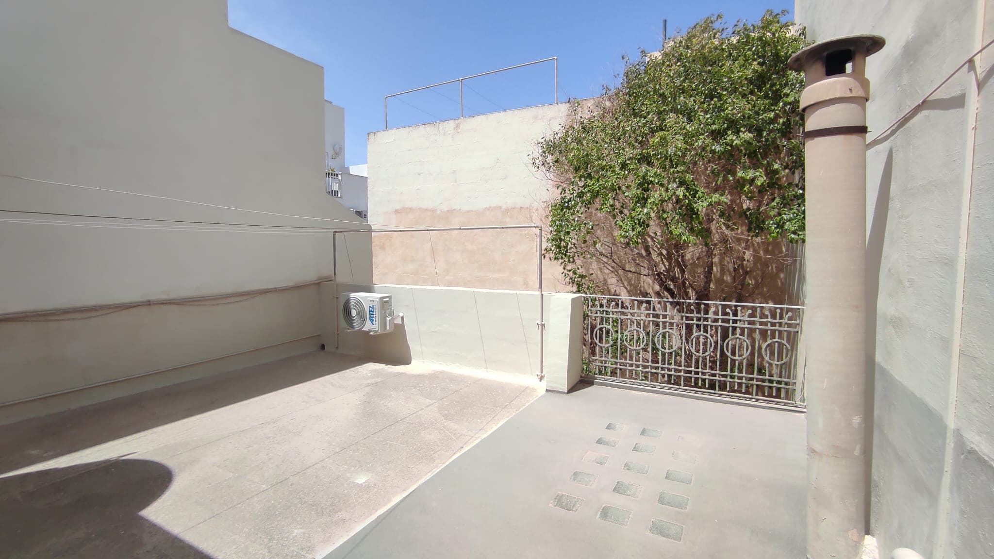 Three Bedrrom House with Unobstructed Country Views in Naxxar - thumbnail 26