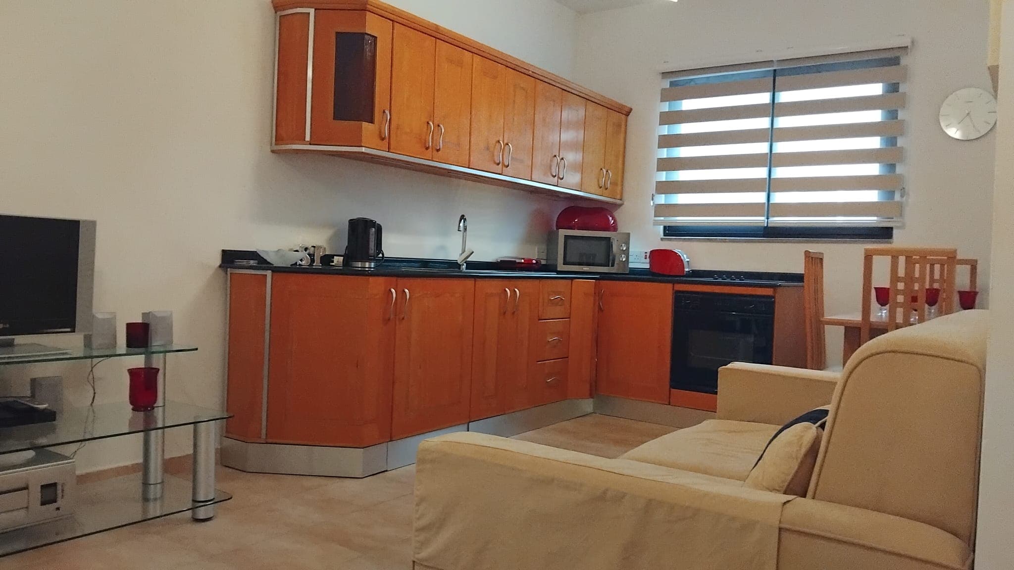 One Bedroom Furnished Apartment in Sliema - thumbnail 2