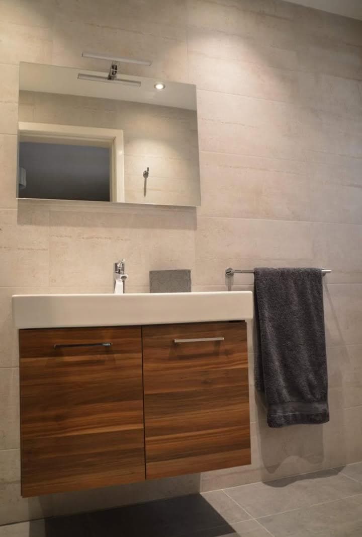 Two Bedroom Apartment with Seaview in St Julians  - thumbnail 16