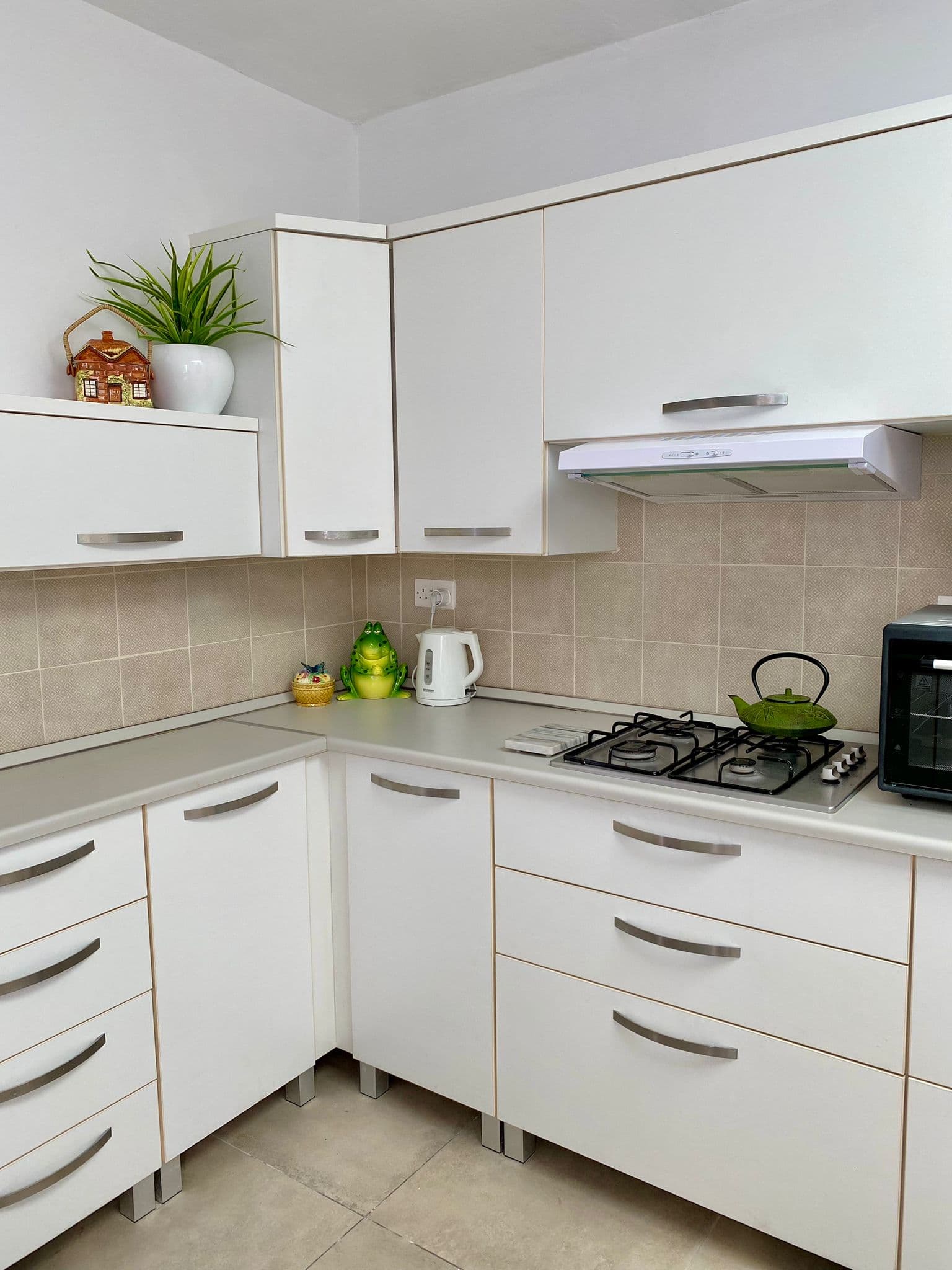 Two Bedroom Maisonette with a Private Roof in Birkirkara  - thumbnail 6