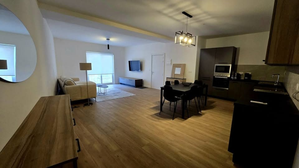 Apartment in Victoria - Photo 1 of 11