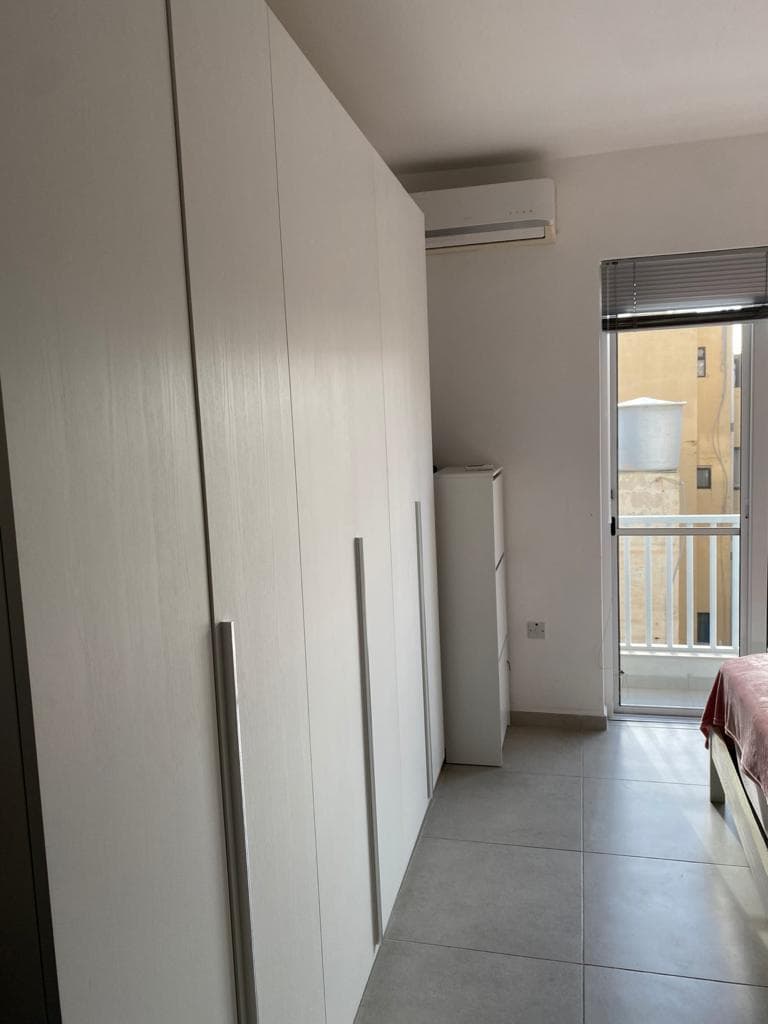 Apartment in Sliema - thumbnail 4