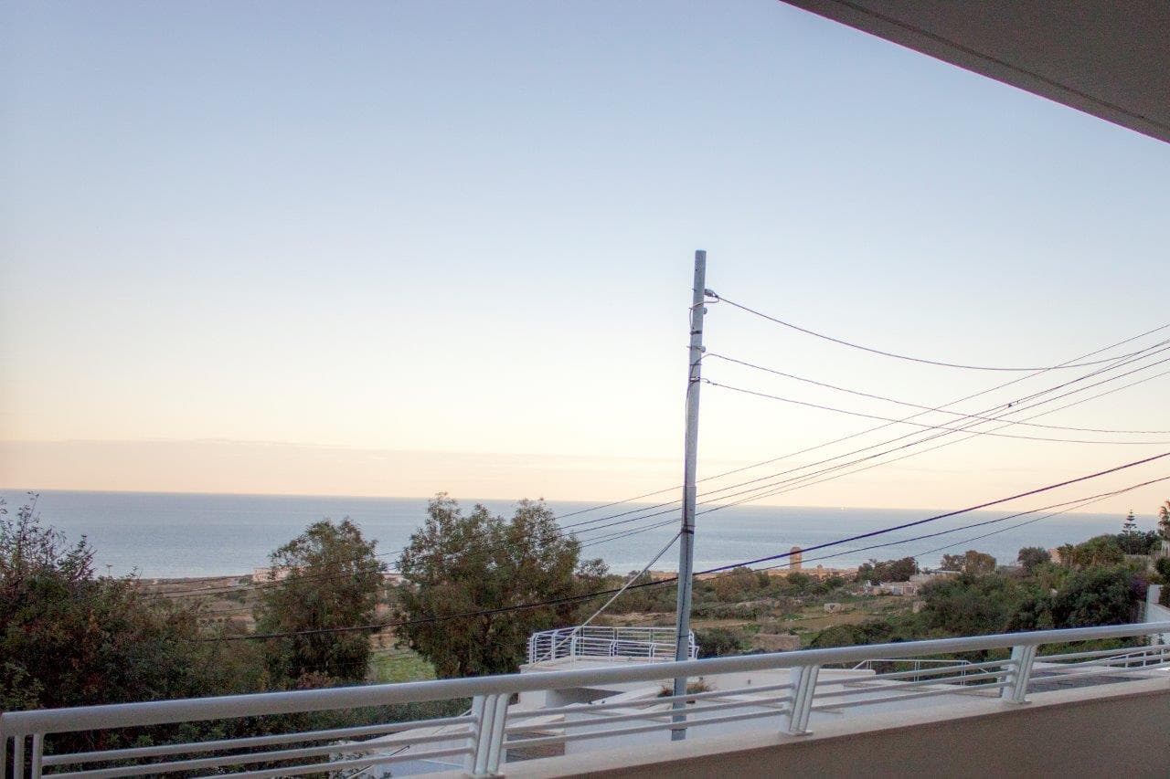 Four Bedroom Duplex Maisonette with a Pool in Madliena - thumbnail 9