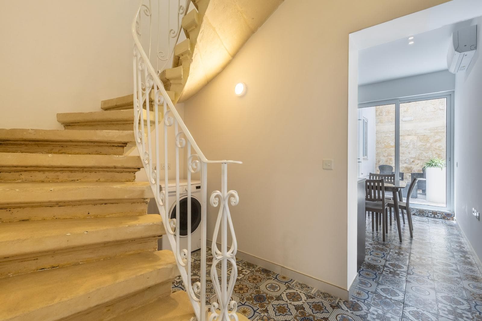 Townhouse in Luqa - thumbnail 4