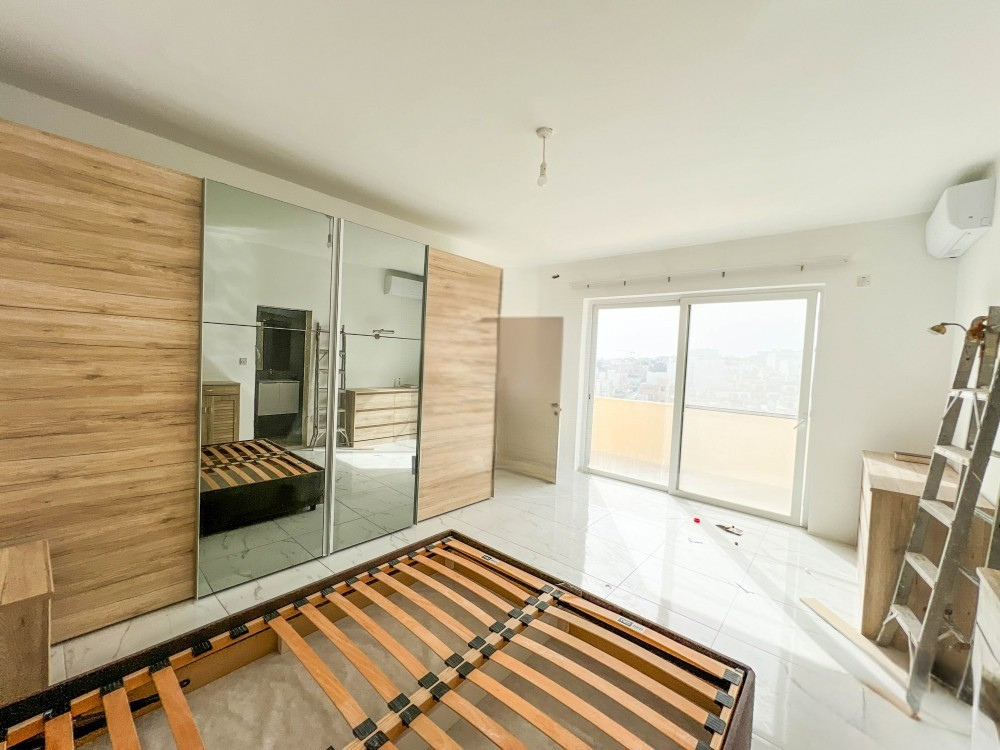 Penthouse in Swieqi - thumbnail 13