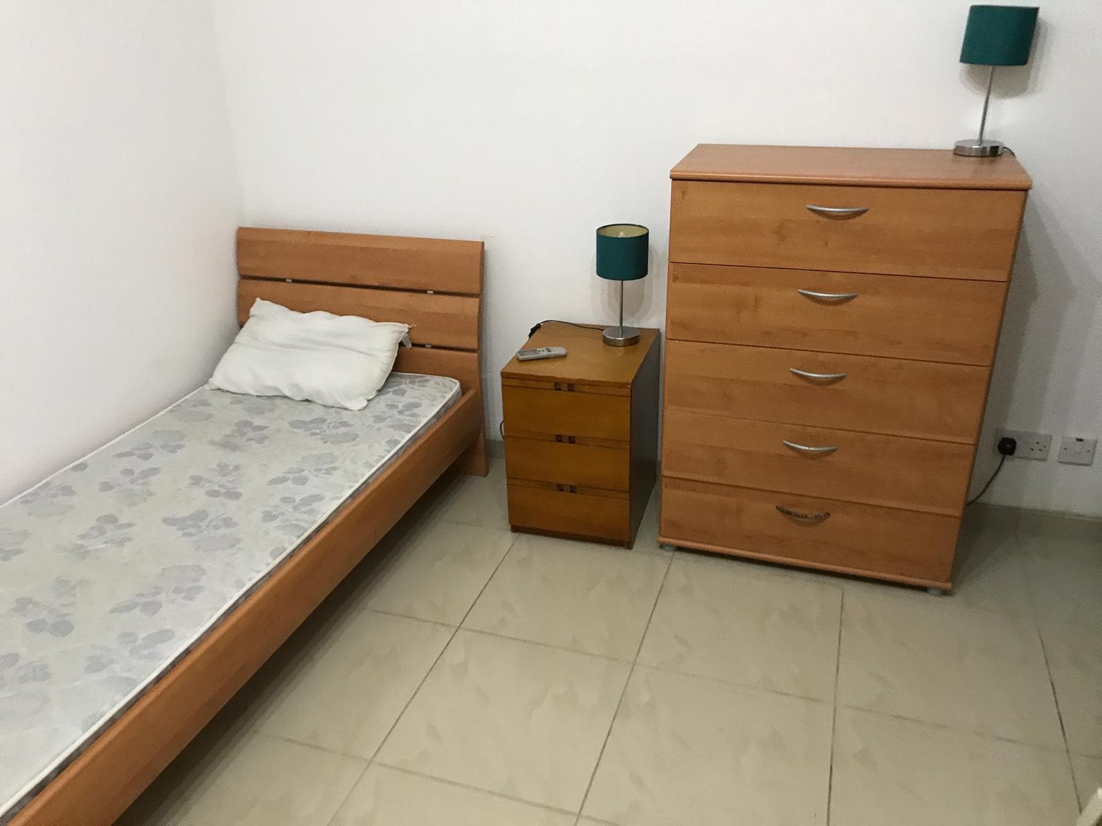 Three Bedroom Apartment with Seaview in Sliema - thumbnail 13