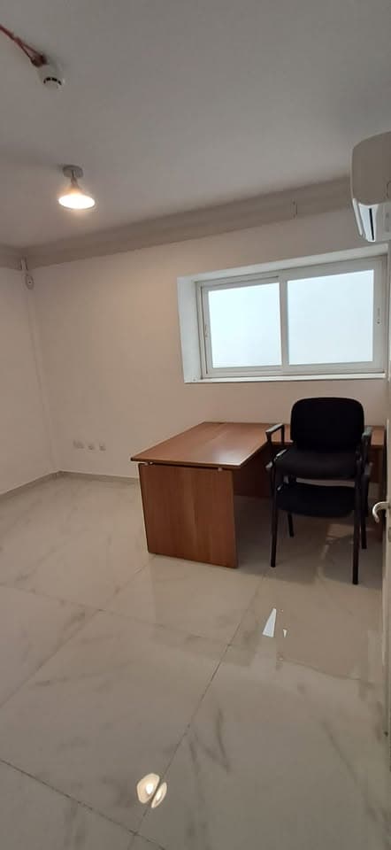 Office in Burmarrad - thumbnail 2