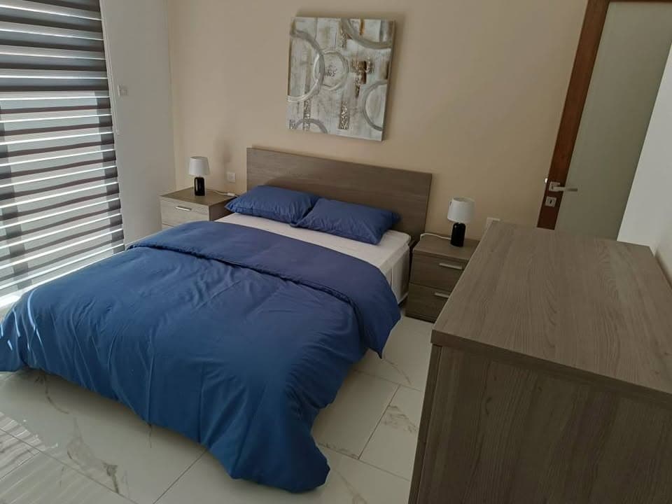 Two Bedroom Apartment with Large Outdoor Area in Swieqi - thumbnail 7