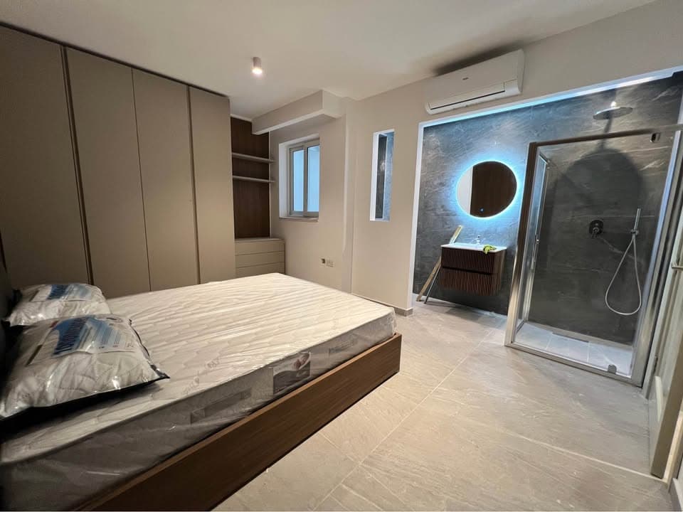 Three Bedroom Maisonette with Terrace in San Gwann - thumbnail 7