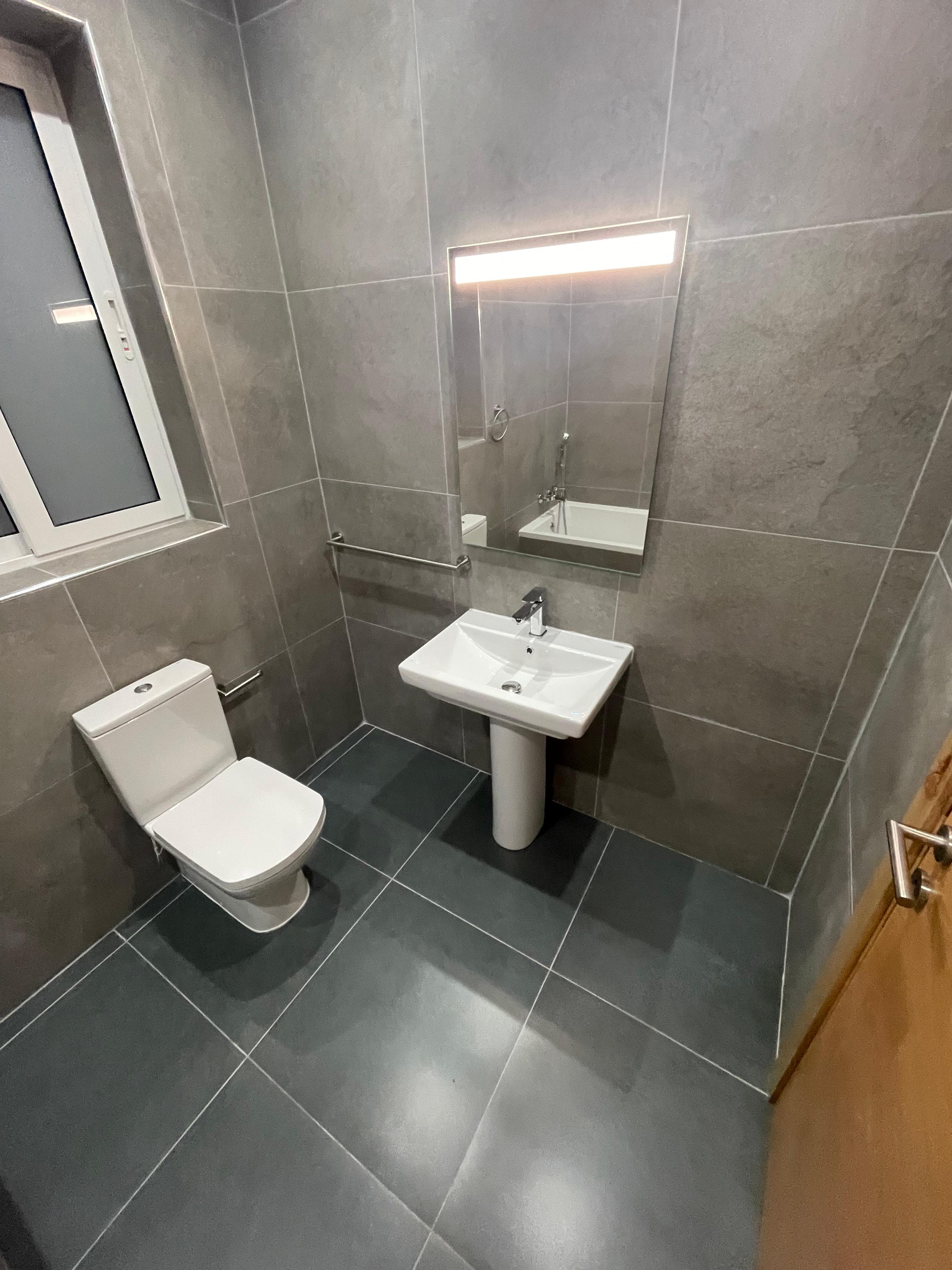 Three Bedroom Penthouse with Large Terrace in Zurrieq - thumbnail 12