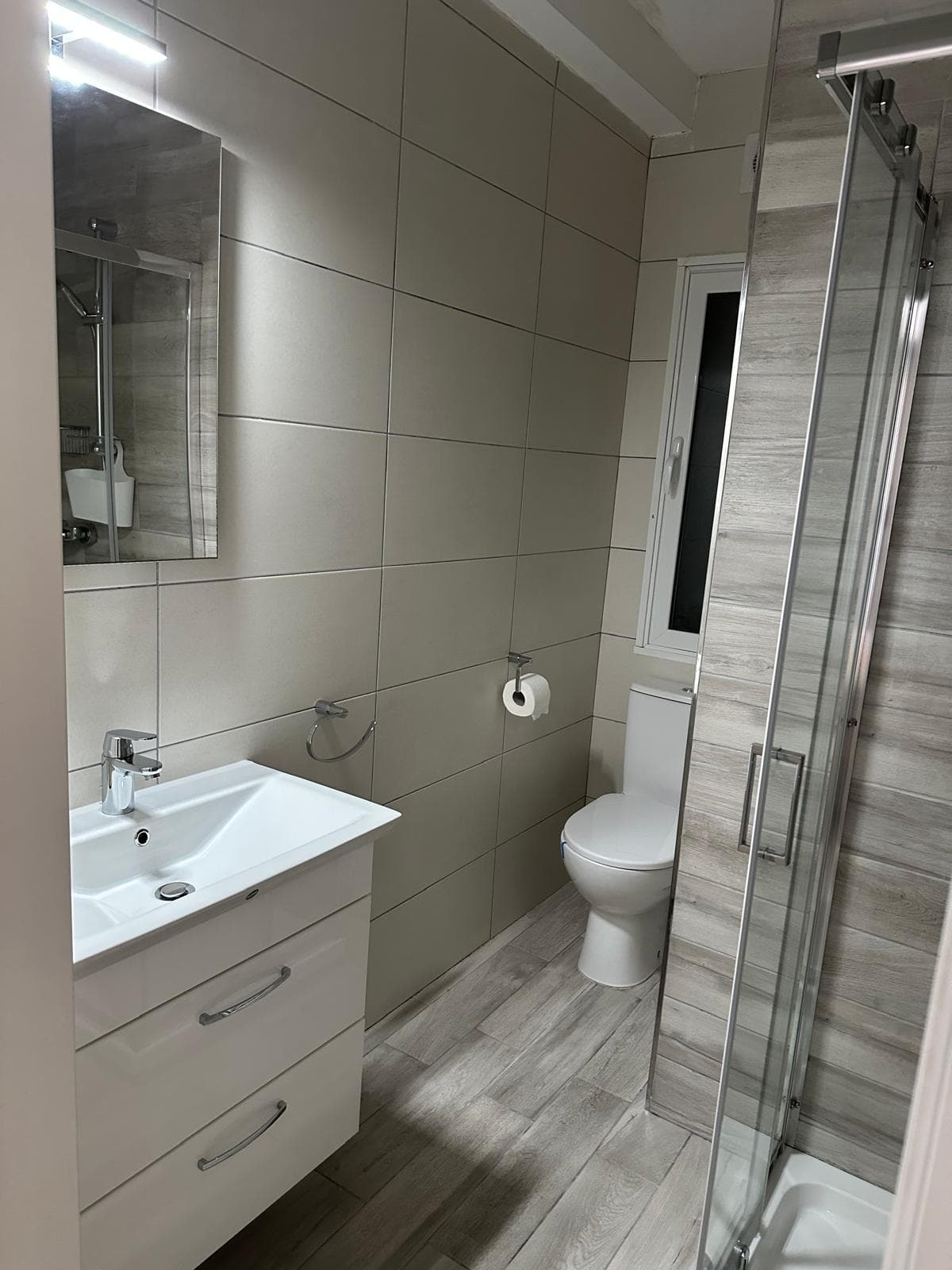 Two Bedroom Apartment with a Balcony in Swieqi - thumbnail 10