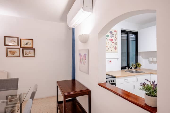 Three Bedroom Apartment with Large Terrace in St Julians  - thumbnail 6
