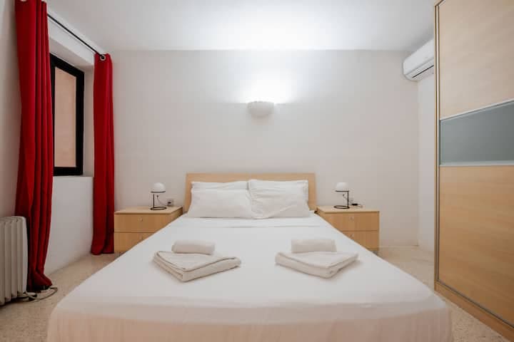 Three Bedroom Apartment with Large Terrace in St Julians  - thumbnail 17