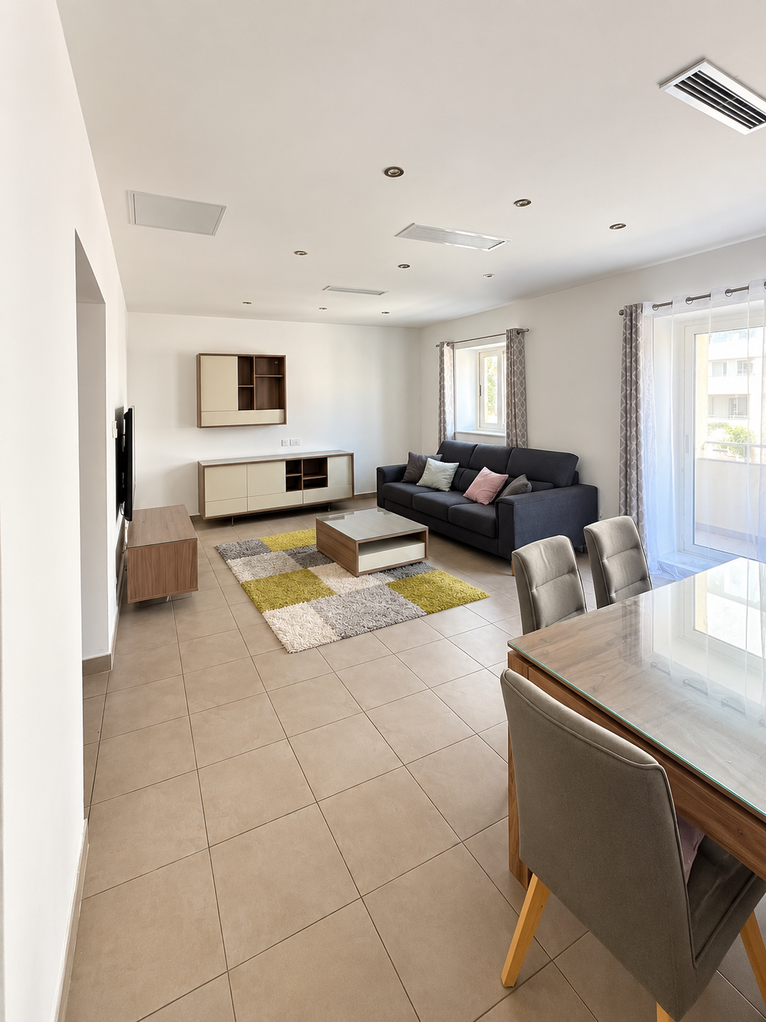 Three Double Bedroom Apartment with a Balcony in Balzan - thumbnail 4