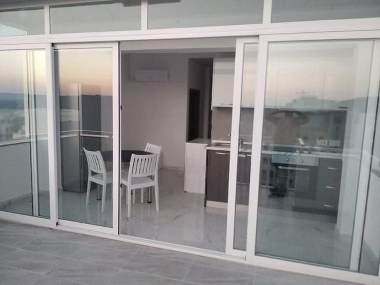 Penthouse in St. Pauls Bay - thumbnail 4
